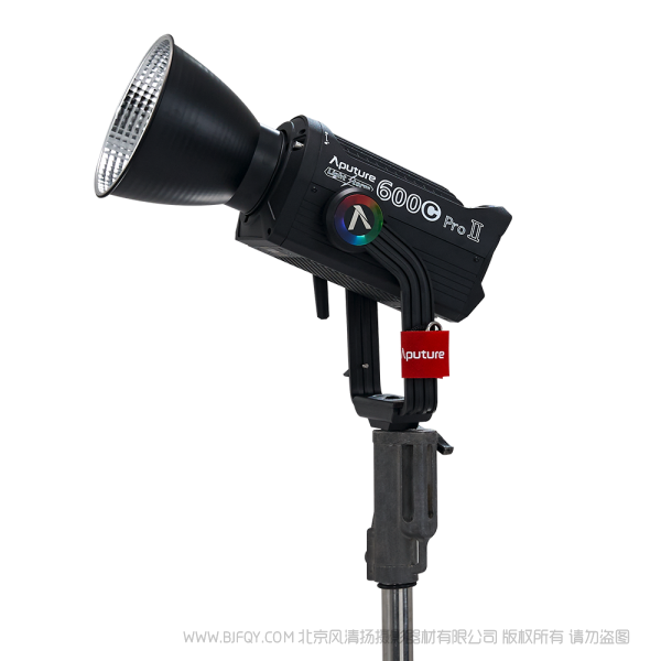 愛圖仕 Aputure LS 600c Pro II 影視燈 RGB 氮化鋁 新一代600瓦高亮全彩點光源